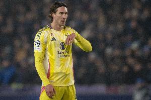 都体：弗拉霍维奇希望尤文付钱填补薪资差额，协助他转会新俱乐部