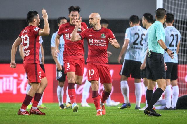 【中超】阿德里安钟义浩王上源破门 河南3比0长江